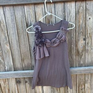 Unbranded camisole ruffle flower design size medium